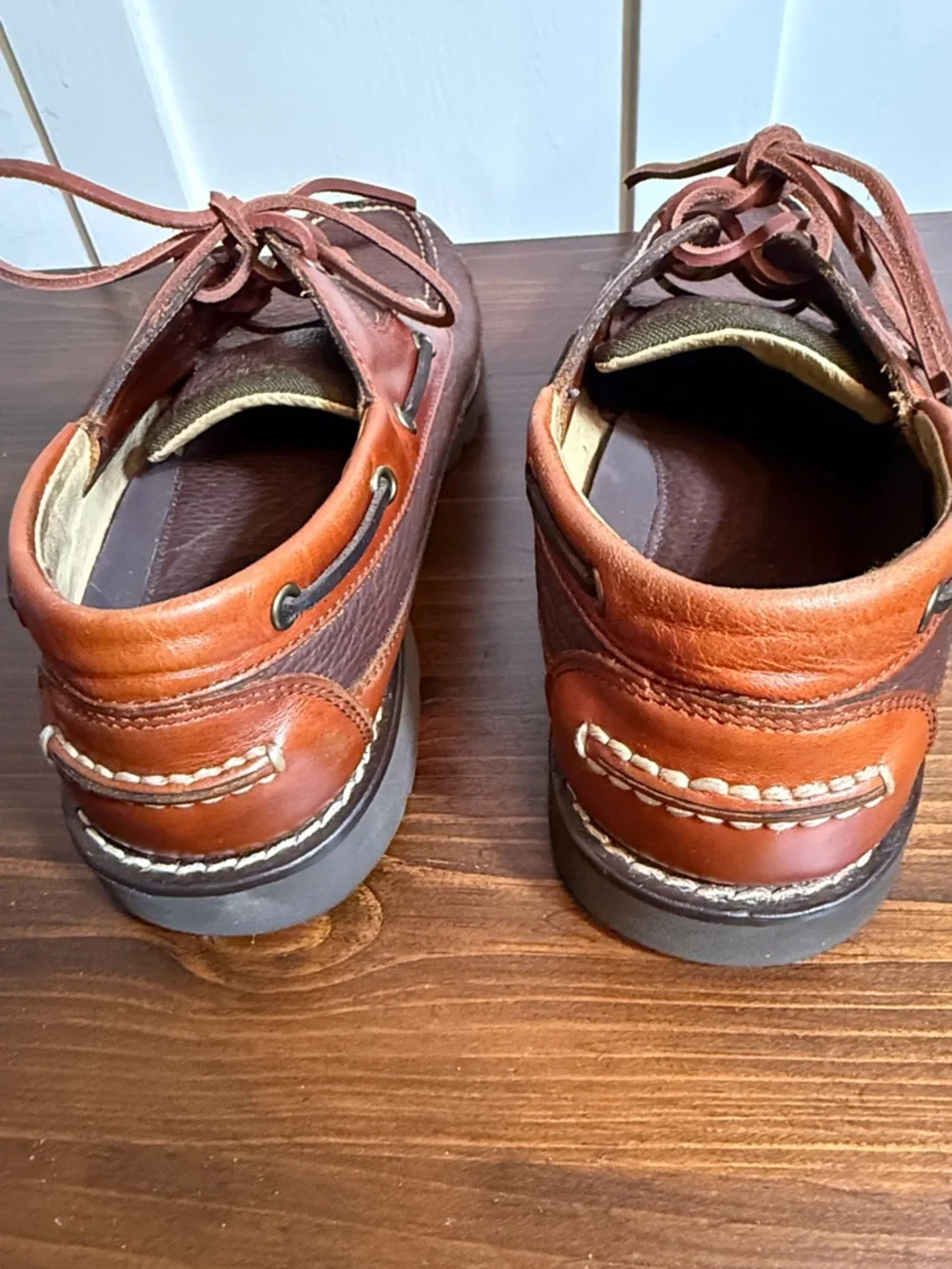 L.L. Bean Men’s Leather Boat Shoes Brown Lace Up Moc Toe Outdoor Comfort Size 11